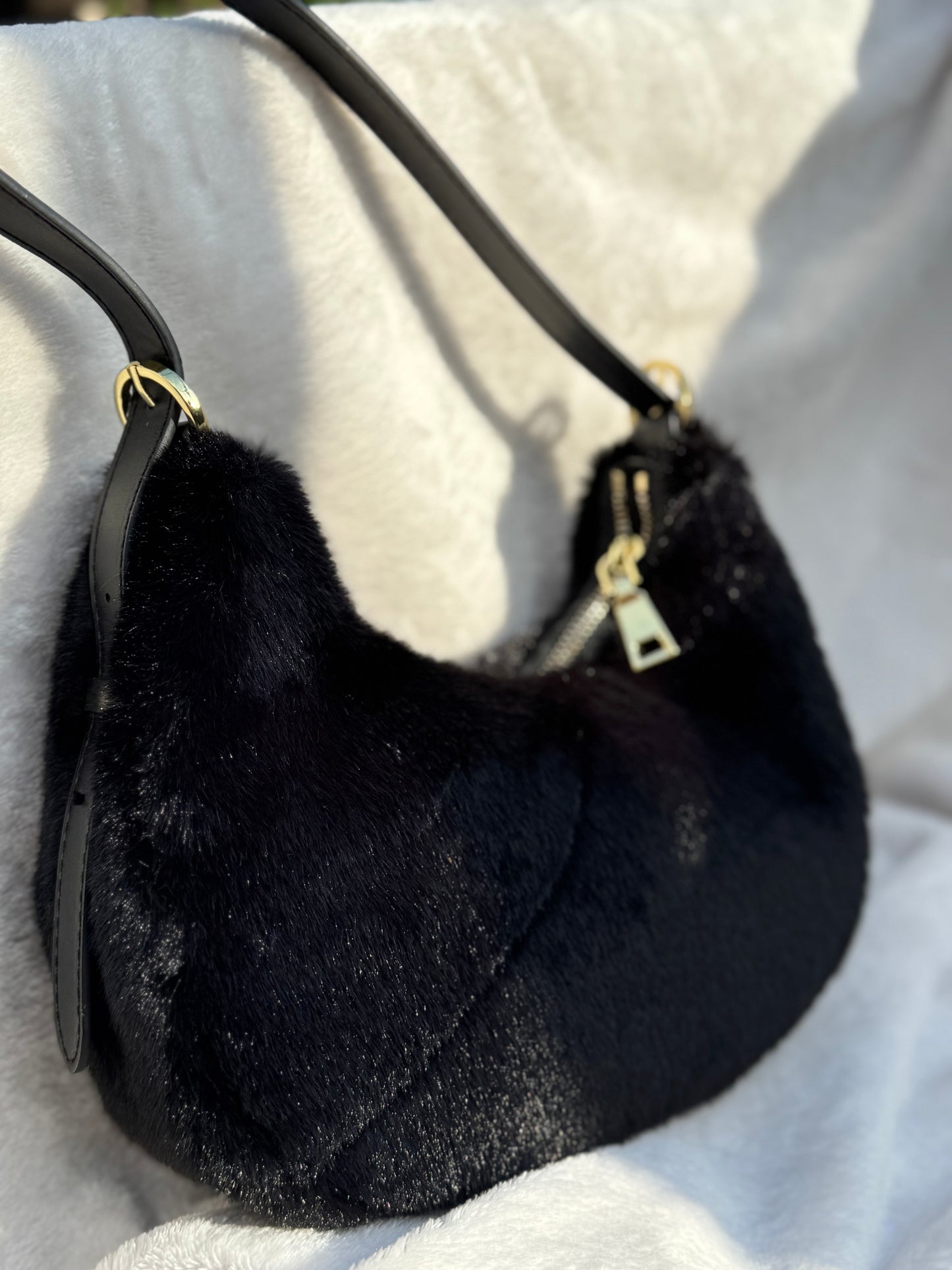 Sac à main demi-lune noir