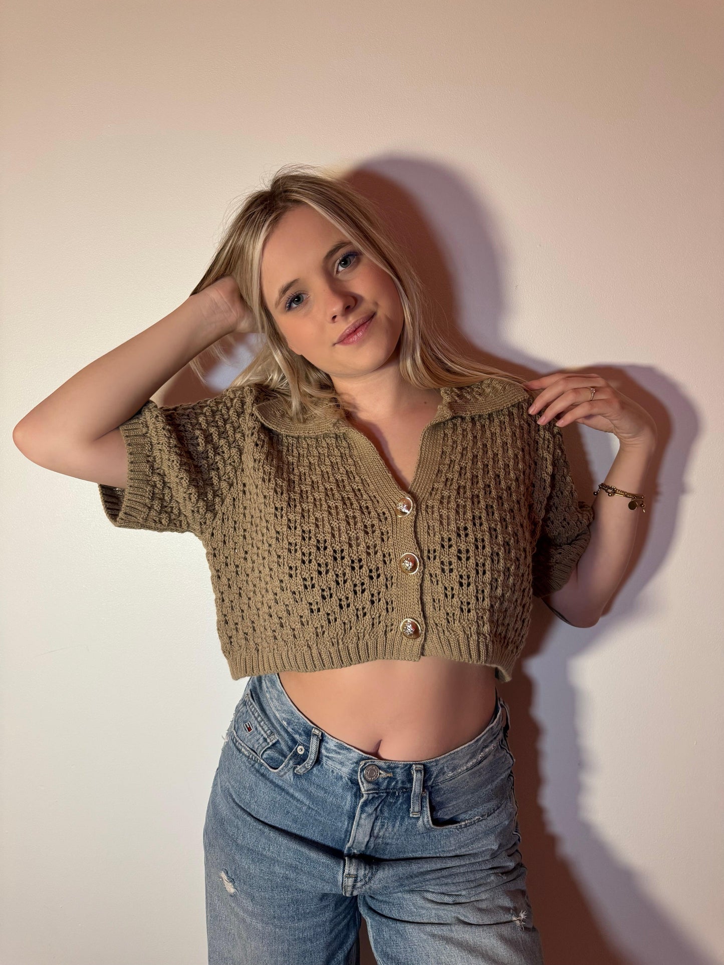 Pull crop top à manches courtes