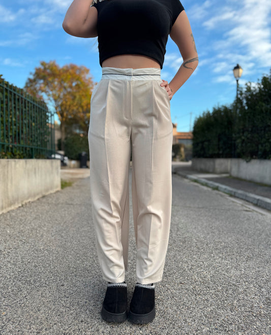 Pantalon de tailleur revers blanc
